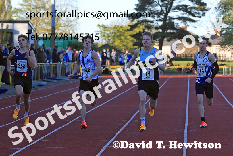 The 300 metres, 2026 NEGP 1, Monkton Stadium. Photo: David T. Hewitson/Sports for All Pics